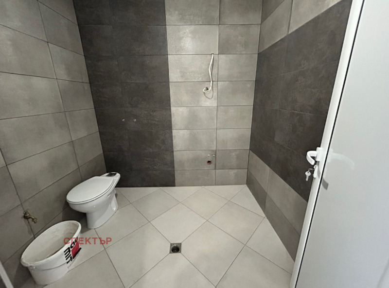 À venda  1 quarto Pernik , Iztok , 78 m² | 88700363 - imagem [11]