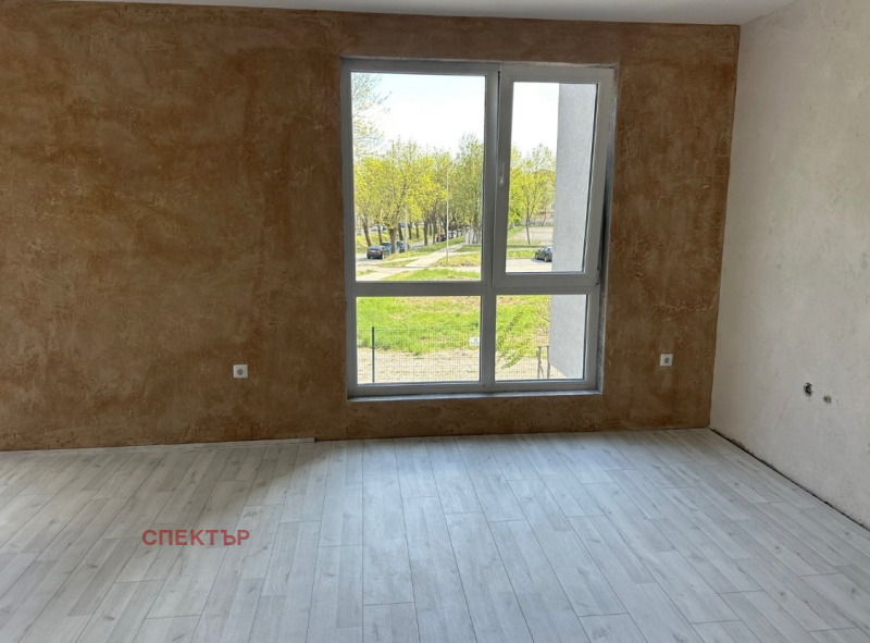À venda  1 quarto Pernik , Iztok , 78 m² | 88700363 - imagem [3]