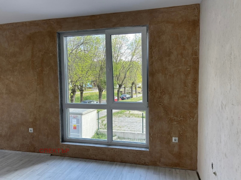 À venda  1 quarto Pernik , Iztok , 78 m² | 88700363 - imagem [12]