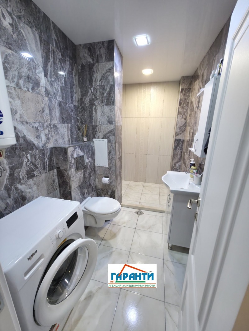 Продава  2-стаен град Пловдив , Гагарин , 82 кв.м | 10457803 - изображение [8]