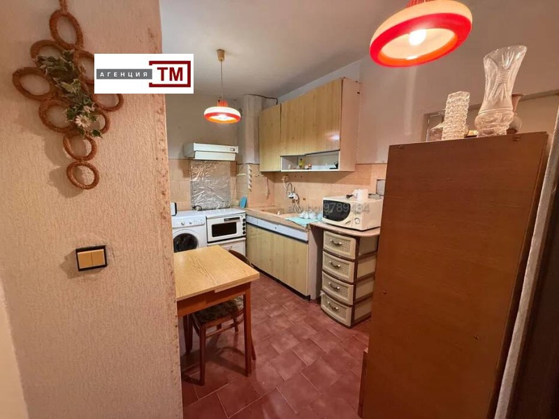 Myytävänä  2 makuuhuonetta Stara Zagora , Tri tšutšura - jug , 75 neliömetriä | 25654916 - kuva [7]