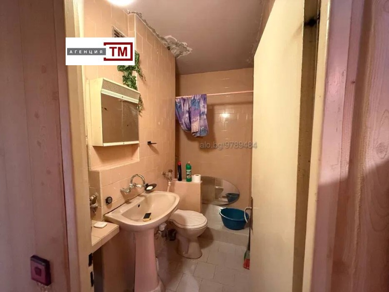 Myytävänä  2 makuuhuonetta Stara Zagora , Tri tšutšura - jug , 75 neliömetriä | 25654916 - kuva [9]