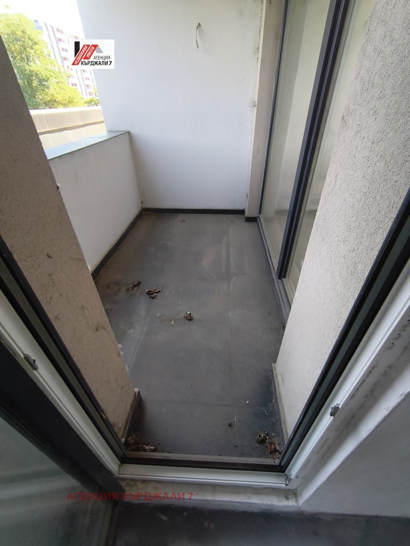 Продава 3-СТАЕН, гр. Кърджали, Център, снимка 8 - Апартаменти - 53146986