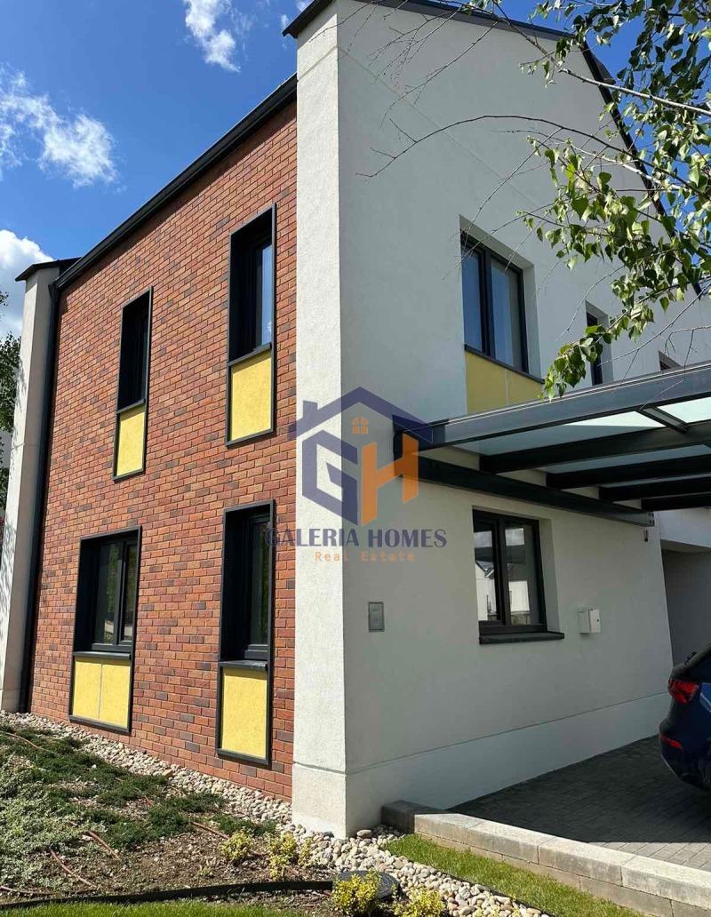 À vendre  Maison Sofia , Lozen , 182 m² | 25166934