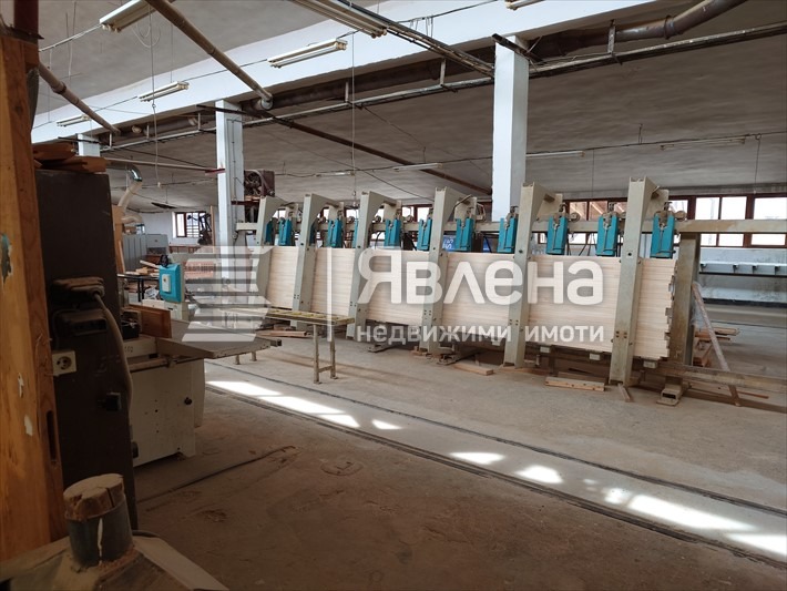 Продава ПРОМ. ПОМЕЩЕНИЕ, гр. Брацигово, област Пазарджик, снимка 8 - Производствени сгради - 54888763