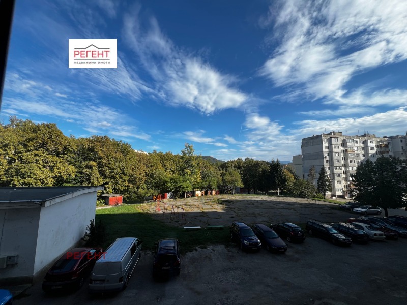 Na prodej  1 ložnice Gabrovo , Trendafil 2 , 55 m2 | 84814902 - obraz [9]