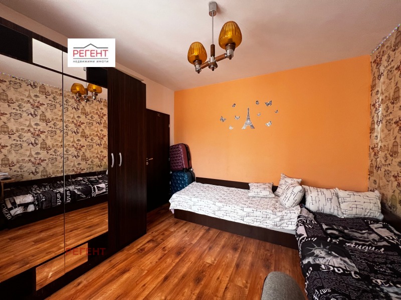 De vânzare  1 dormitor Gabrovo , Trendafil 2 , 55 mp | 84814902 - imagine [6]