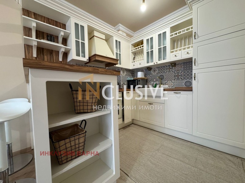 À venda  1 quarto Varna , k.k. Zlatni piasaci , 81 m² | 59755107 - imagem [2]