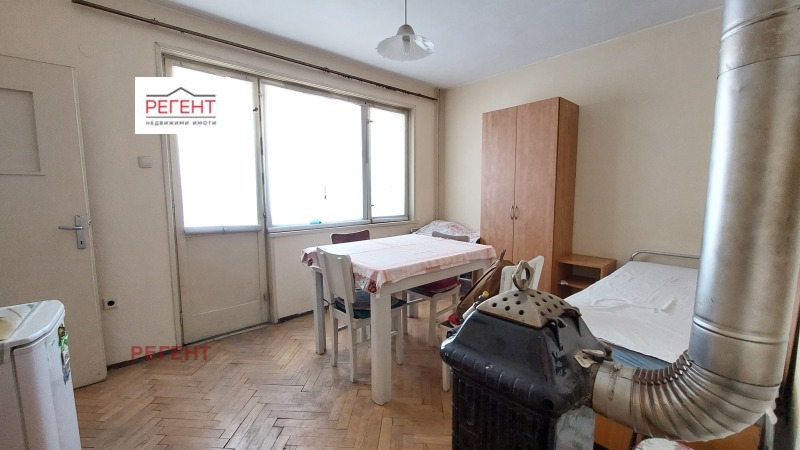 Продава  3-стаен град Габрово , Център , 85 кв.м | 42392145 - изображение [10]