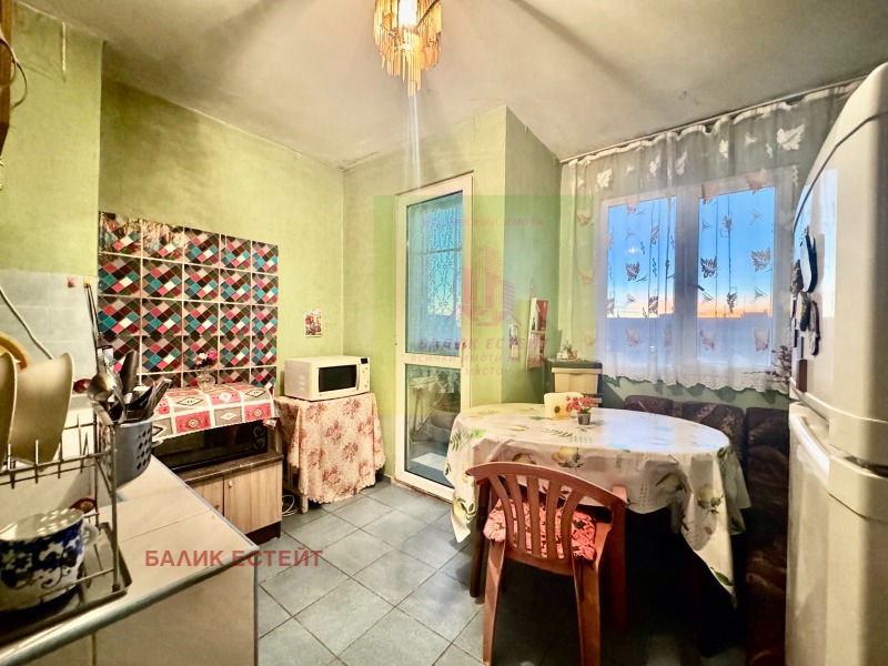 Продава 3-СТАЕН, гр. Добрич, Балик, снимка 7 - Апартаменти - 52722833