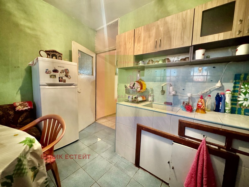 Продава 3-СТАЕН, гр. Добрич, Балик, снимка 8 - Апартаменти - 52722833