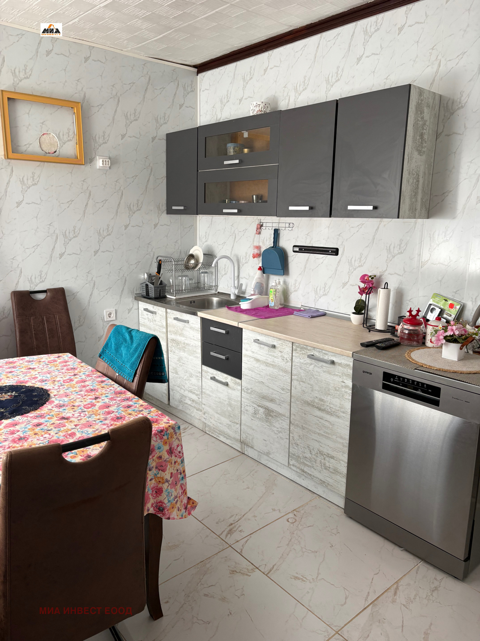 Продава ЕТАЖ ОТ КЪЩА, гр. Враца, Младост, снимка 2 - Етаж от къща - 55829821