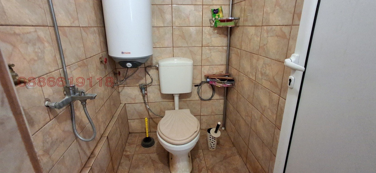 Продава КЪЩА, гр. Провадия, област Варна, снимка 11 - Къщи - 55792787