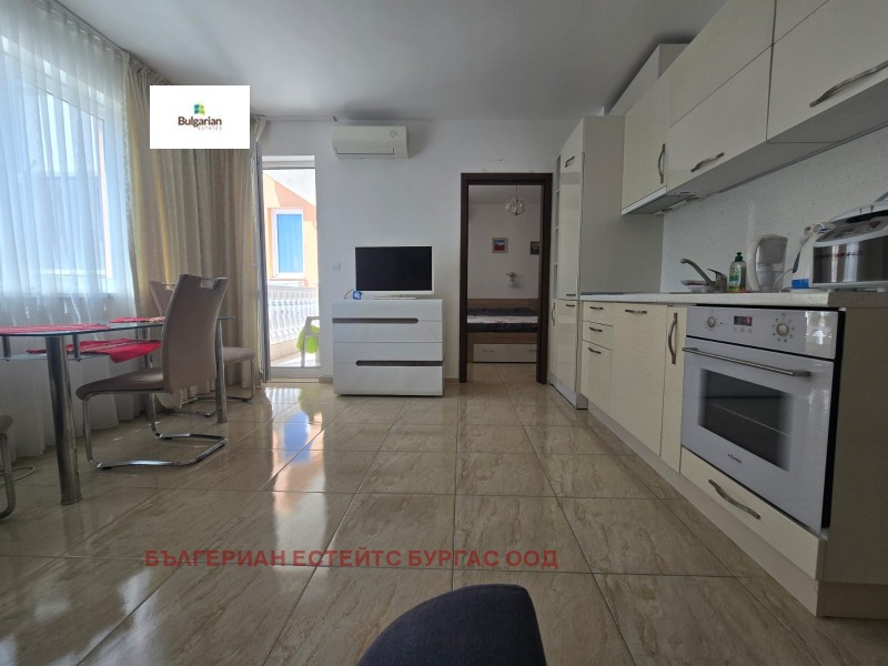Til salg  1 soveværelse region Burgas , k.k. Slanchev bryag , 55 kvm | 98132910 - billede [3]
