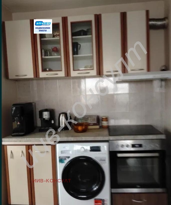 Продава 2-СТАЕН, гр. Велико Търново, Колю Фичето, снимка 3 - Апартаменти - 54193830