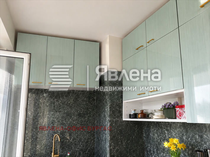 Продава 2-СТАЕН, гр. Бургас, Изгрев, снимка 5 - Апартаменти - 54796811