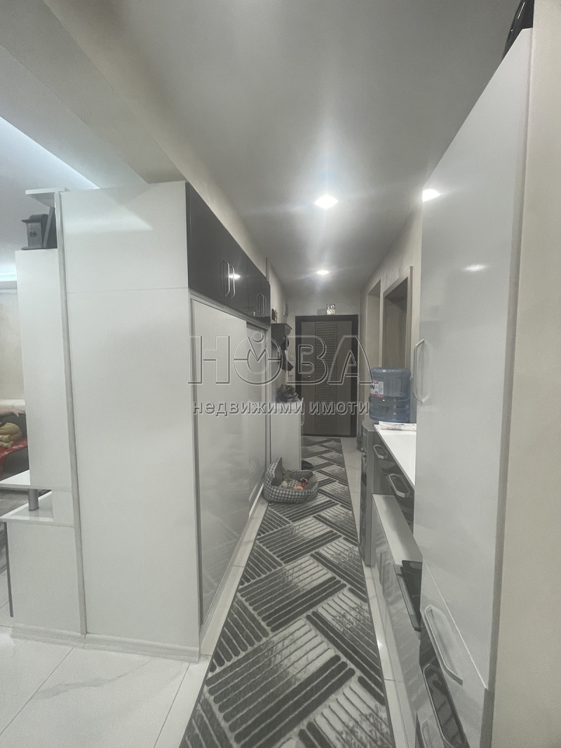 Продава 4-СТАЕН, гр. Русе, Широк център, снимка 3 - Апартаменти - 53008039