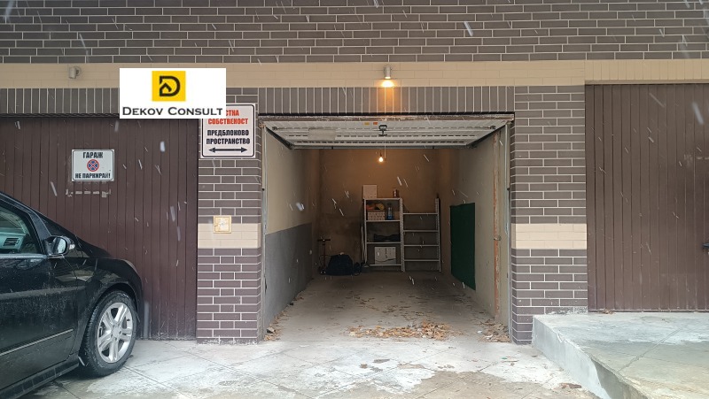 Продава ГАРАЖ, ПАРКОМЯСТО, гр. Варна, Окръжна болница-Генерали, снимка 2 - Гаражи и паркоместа - 53121765