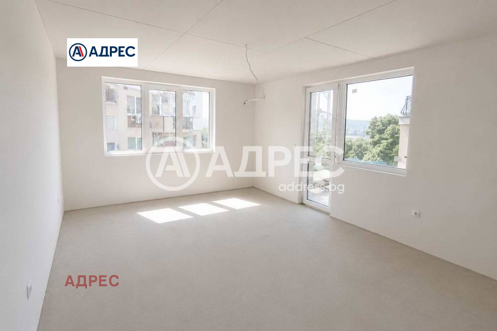 Продава МНОГОСТАЕН, гр. Варна, Център