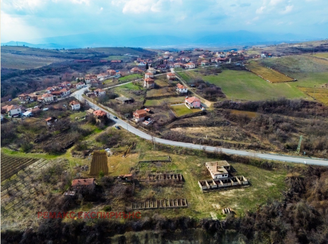 Продава ПАРЦЕЛ, с. Лозеница, област Благоевград