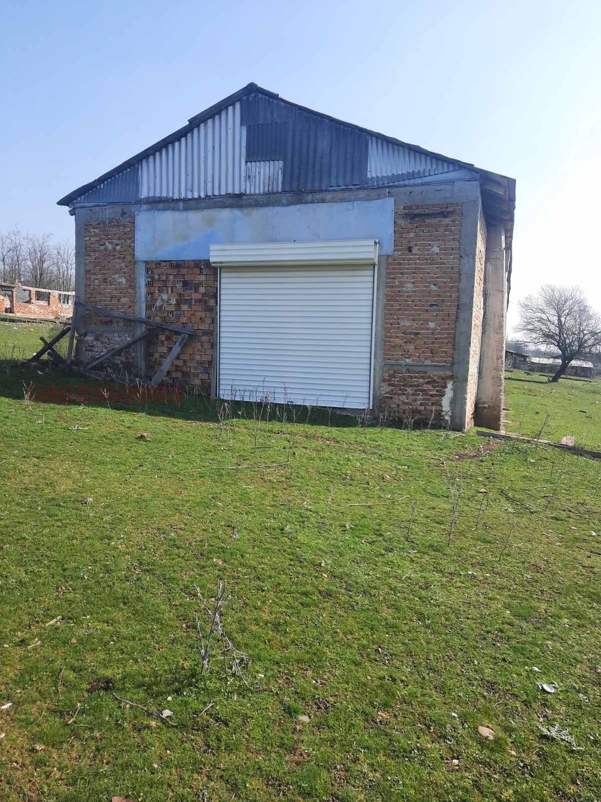 Продава БИЗНЕС ИМОТ, с. Лазарово, област Плевен