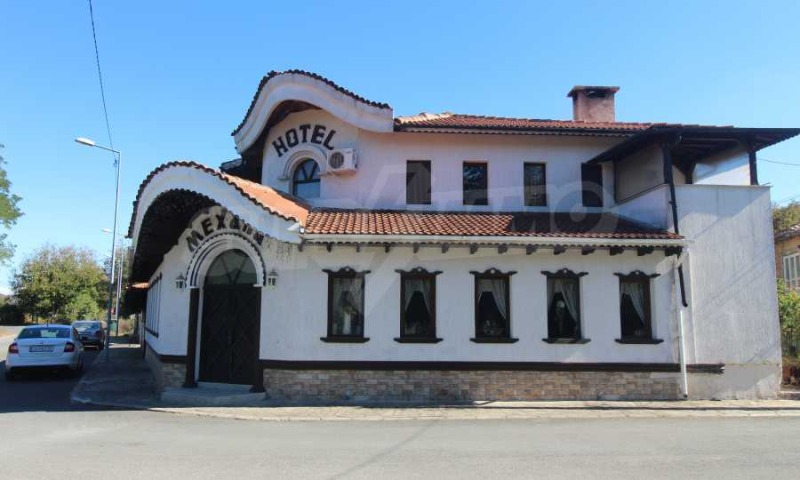 Продава ХОТЕЛ в област Бургас, гр. Малко Търново - 585 кв.м / 370 000 € » 723 657.10 лв., СУПРИММО - БУРГАС