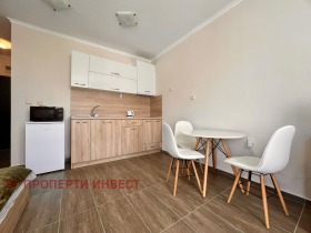 1 Schlafzimmer Sweti Wlas, region Burgas 7