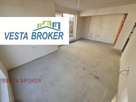 Продава 3-стаен град Кърджали Център - [1] 