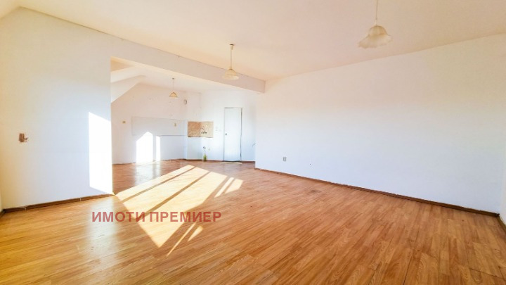 Продава 1-СТАЕН, гр. Бургас, Възраждане, снимка 2 - Апартаменти - 53720658