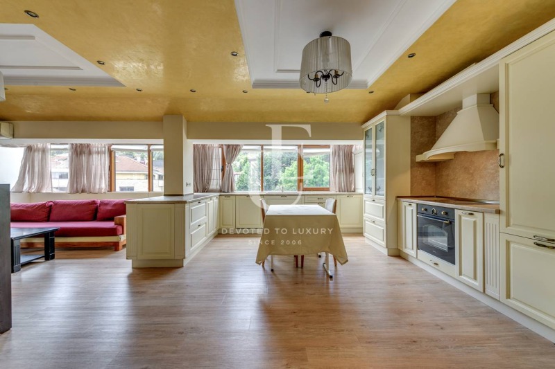 Satılık  3 yatak odası Sofia , Dragalevci , 200 metrekare | 45751653