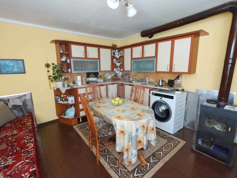 Till salu  Hus region Dobrich , Vasilevo , 90 kvm | 38778059 - bild [2]