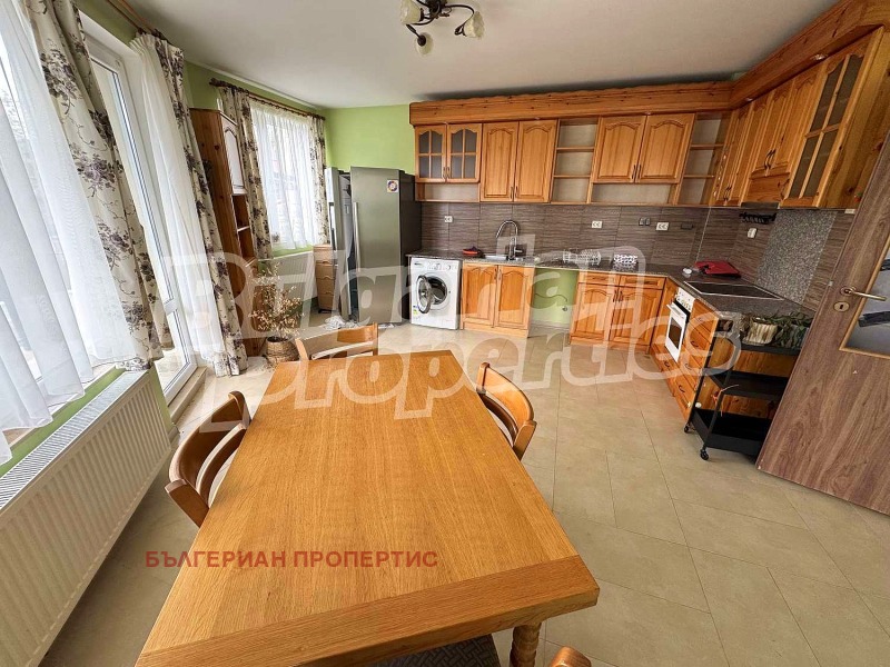 Продава КЪЩА, гр. Балчик, област Добрич, снимка 3 - Къщи - 52155046