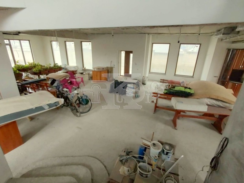 Продава КЪЩА, гр. Добрич, Дружба 2, снимка 3 - Къщи - 53283613