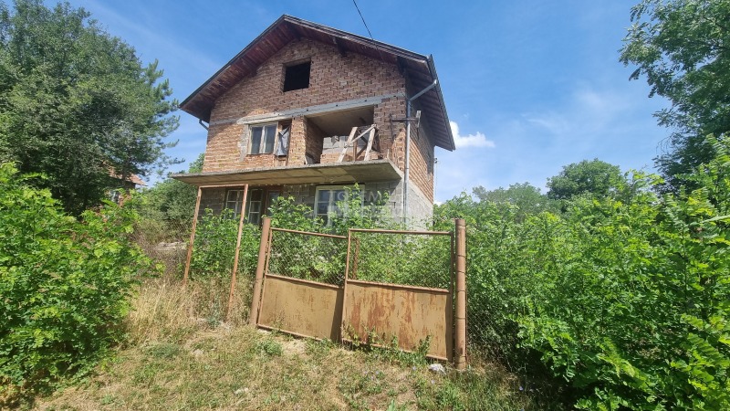 Продава КЪЩА в област София, с. Беренде - 80 кв.м / 35 000 € » 68 454.05 лв., ТОТЕМ БГ