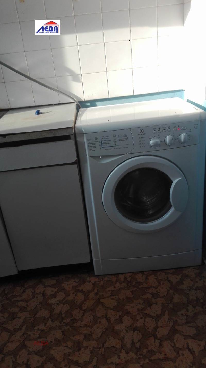 Продава  1-стаен град Плевен , Мара Денчева , 38 кв.м | 57079267 - изображение [2]