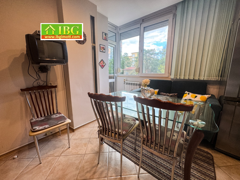 Продава  2-стаен град Русе , Възраждане , 60 кв.м | 37505095 - изображение [4]
