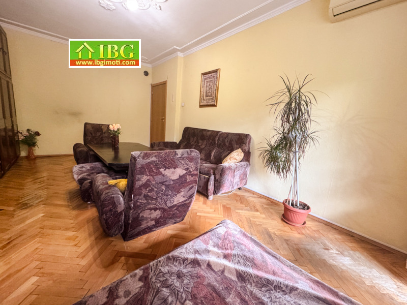 Продава  2-стаен град Русе , Възраждане , 60 кв.м | 37505095 - изображение [14]