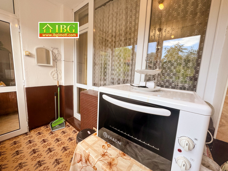 Продава  2-стаен град Русе , Възраждане , 60 кв.м | 37505095 - изображение [6]