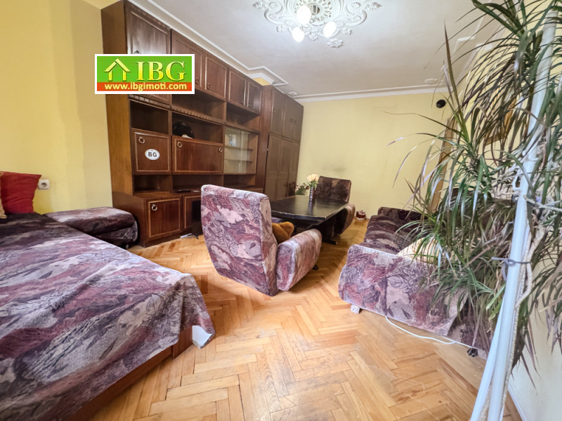 Продава  2-стаен град Русе , Възраждане , 60 кв.м | 37505095 - изображение [13]