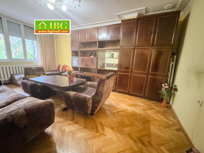 Продава  2-стаен град Русе , Възраждане , 60 кв.м | 37505095 - изображение [12]