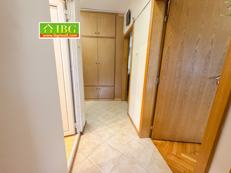 Продава  2-стаен град Русе , Възраждане , 60 кв.м | 37505095 - изображение [8]