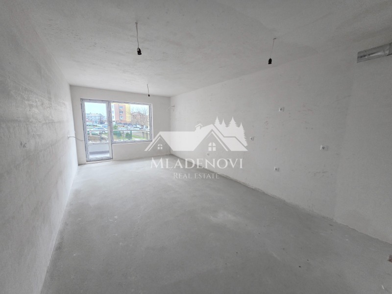 Продава 3-СТАЕН, гр. Бургас, област Бургас, снимка 2 - Апартаменти - 53160201