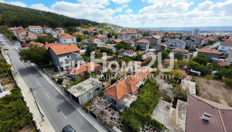 Продава КЪЩА, гр. Аксаково, област Варна