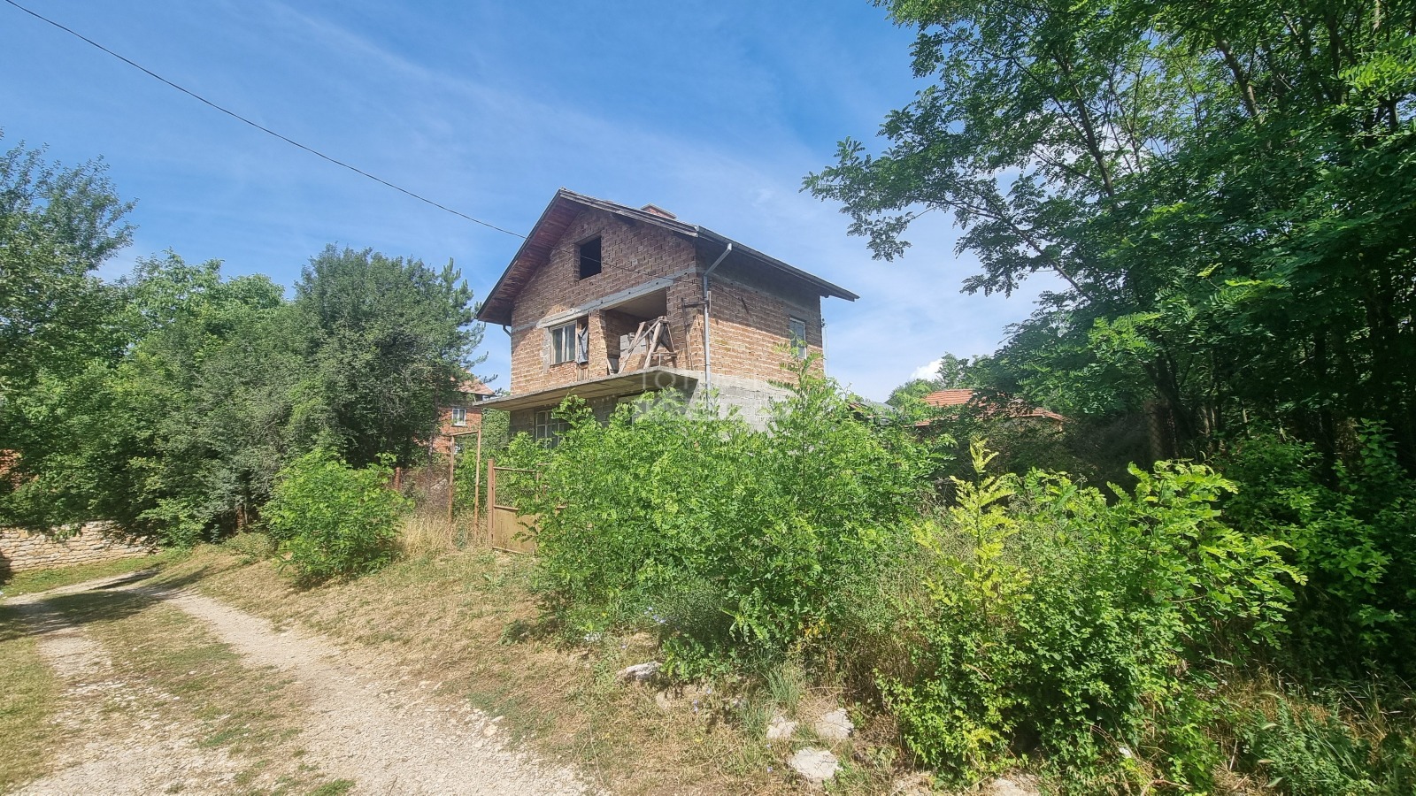 Продава КЪЩА, с. Беренде, област София област, снимка 2 - Къщи - 51094882