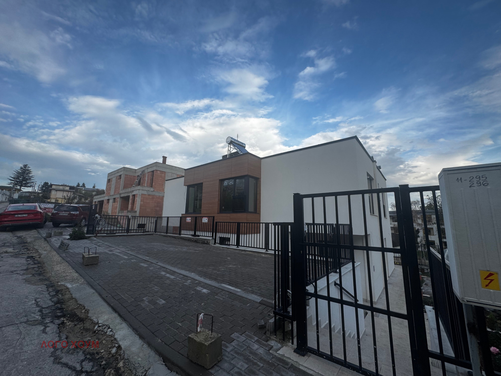 Продава КЪЩА, гр. Варна, к.к. Чайка, снимка 2 - Къщи - 52484318