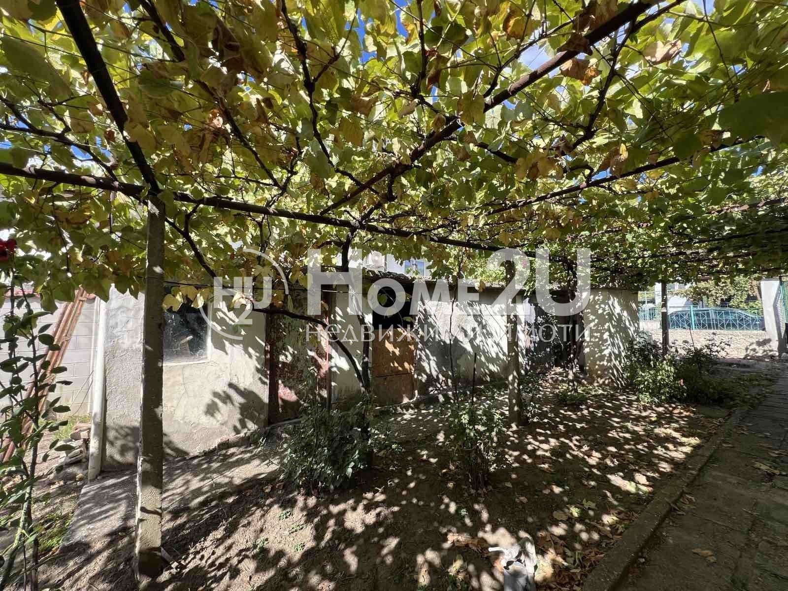 Продава КЪЩА, гр. Аксаково, област Варна, снимка 7 - Къщи - 53602137