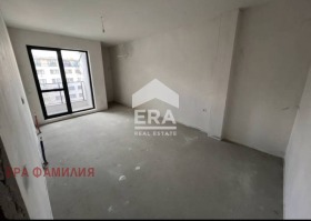 1 chambre Dianabad, Sofia 4