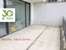 3-стаен град Варна, Бриз 1