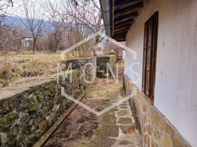 Casa Zlatarica, região Veliko Tarnovo 3