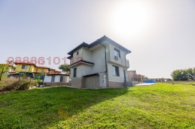 Hus Priseltsi, region Varna